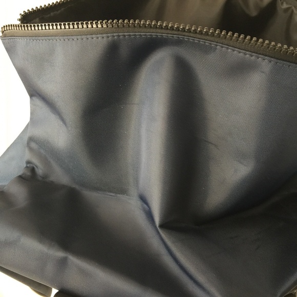 Large Issey Miyake Navy Blue Travel Bag NWT - Picture 6 of 8